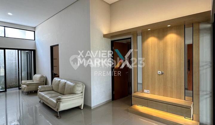 For Rent: Semi-Furnished Modern Minimalist House in Austinville, Malang For Rent: Semi-Furnished Modern Minimalist House in Austinville, Malang
