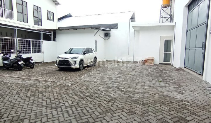 For Sale Spacious Warehouse + Office + Mess in Asrikaton, Pakis District, Malang
