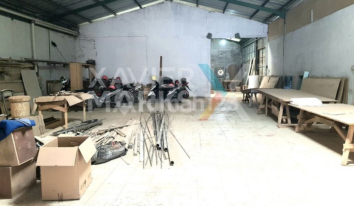 For Sale 3 Adjacent Warehouses + Large Land in Pakisjajar, Pakis District, Mlg