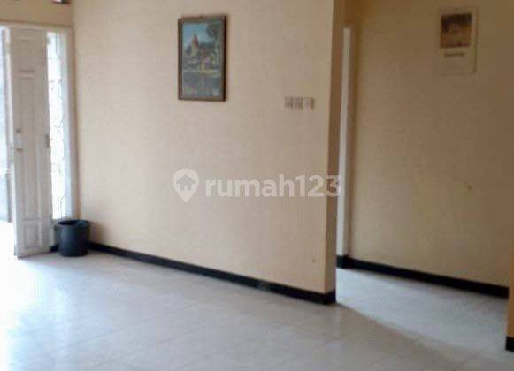 Dijual Rumah Lokasi Strategis Di Perumahan Taman Sulfat, Malang 2