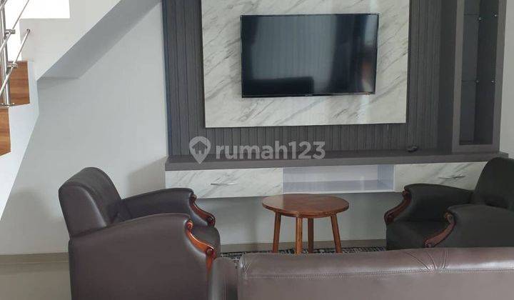 Dijual Villa Full Furnish + Kolam Renang Di Oro-oro Ombo, Batu 2