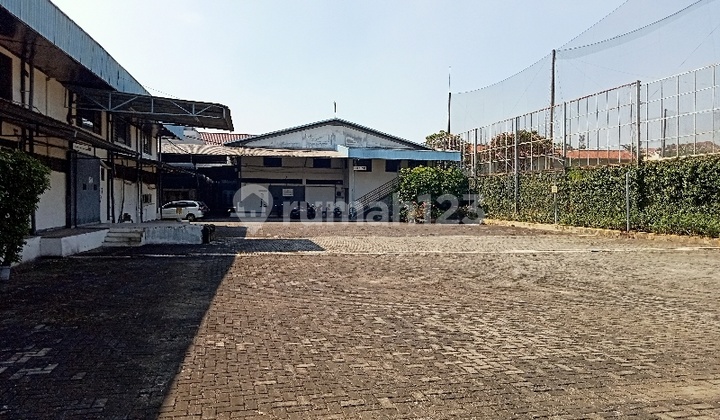 Pabrik, Kantordan Gudang Ex Garment di Cirendeu,tangsel