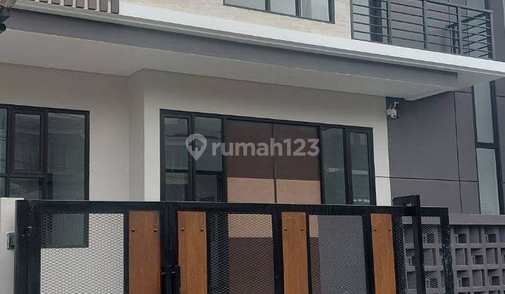 Dijual Rumah Baru Modern di Bintaro Jaya Sektor 9 1