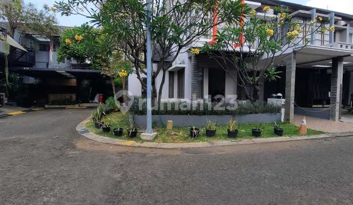 2-Story House Ready for Occupancy in Emerald Cluster Bintaro 2
