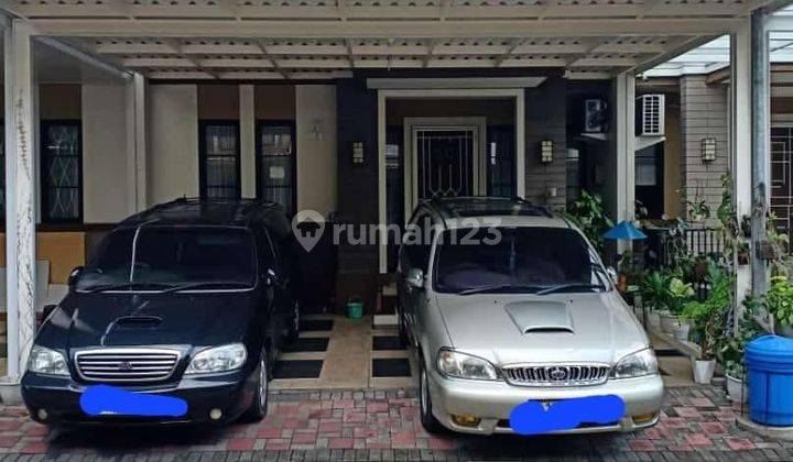 Rumah di The Savia Nusaloka dekat stasiun  1