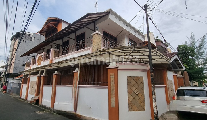 Rumah Hook Di Tanjung Duren Jakarta Barat Siap Huni Dan Rapih