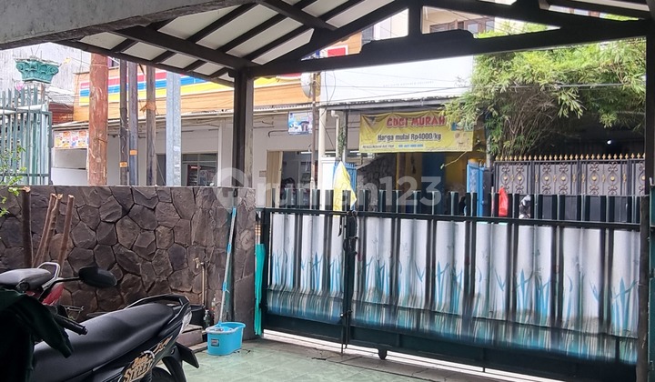 Rumah Hook di Jalan Utama Rawa Kepa Tomang 2