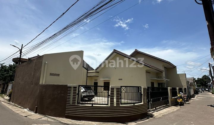Rumah Hook di Pamulang Murah Dekat Kampus 2