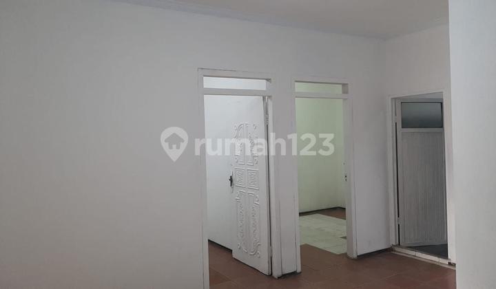 Rumah di Kemanggisan Jakarta Barat 2 M-An 2