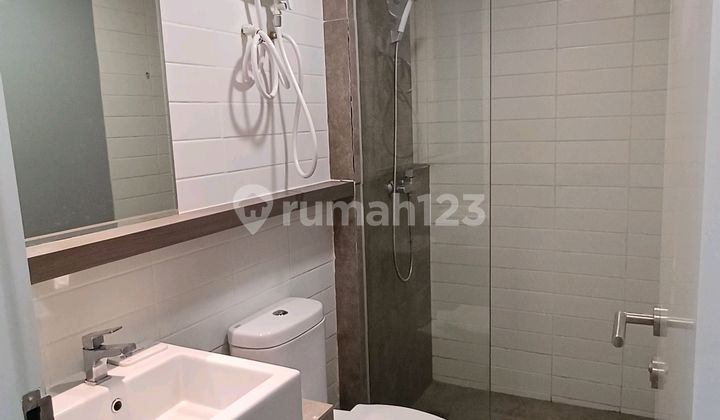 For Sale American Style House In BSD Cluster Aether Greenwich Park 2