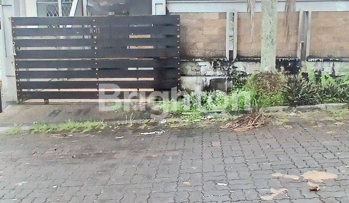 RUMAH MINIMALIS DALAM CLUSTER PERUMAHAN ELIT 1