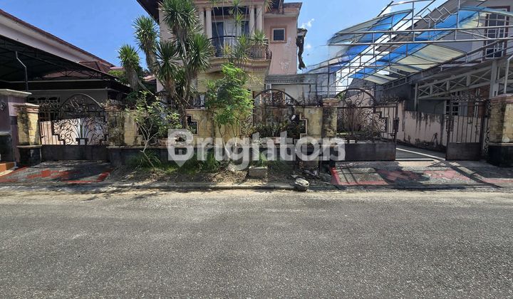 RUMAH 2 LANTAI FUL FURNISH SIAP HUNI DI BALIKPAPAN BARU