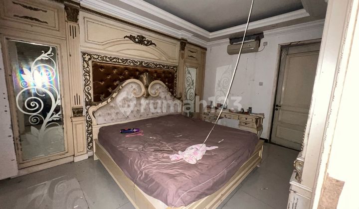 Rumah Minimalis Modern 3 Lantai di Balikpapan Selatan Rumah Minimalis Modern 3 Lantai di Balikpapan Selatan