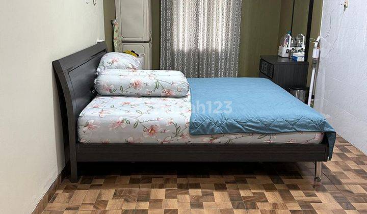 Rumah Bagus Siap Huni di Regency Melati Mas, Tangerang Selatan, Semi Furnished, SHM 2