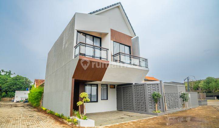 Rumah 2 Lantai Baru Unfurnished SHM di Pondok Cabe Hillside, Tangerang