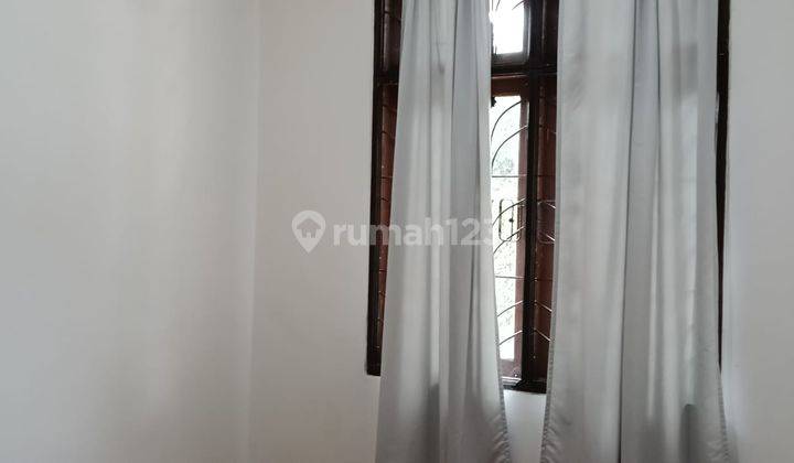 Rumah Kontrakan Semi Furnished Serpong Villa Melati Mas, Tangerang Selatan 2