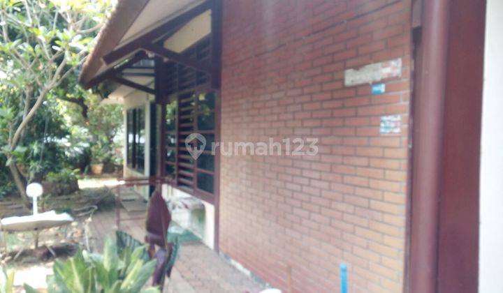 Rumah Hook di Pondok Labu Jakarta Selatan 1