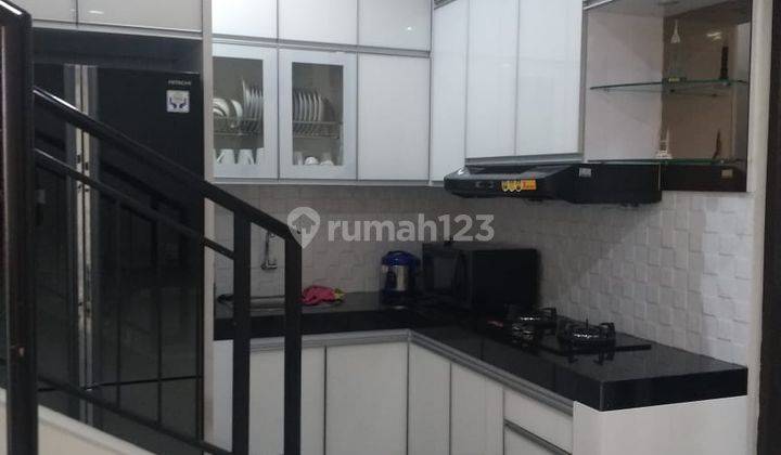 Jual Cepat Minimalis Modern Furnished 2,5 Lantai Premium Cynthia Summarecon, Bandung 2