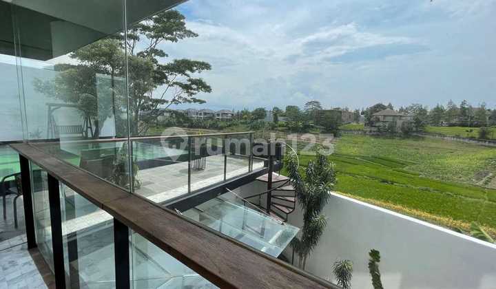 Terjun Bebas Turun Harga Edan Murah Banget KBP Kota Baru Parahyangan Rumah Villa Minimalis Modern Mewah Pool Kolam Renang 3 Lantai bandung