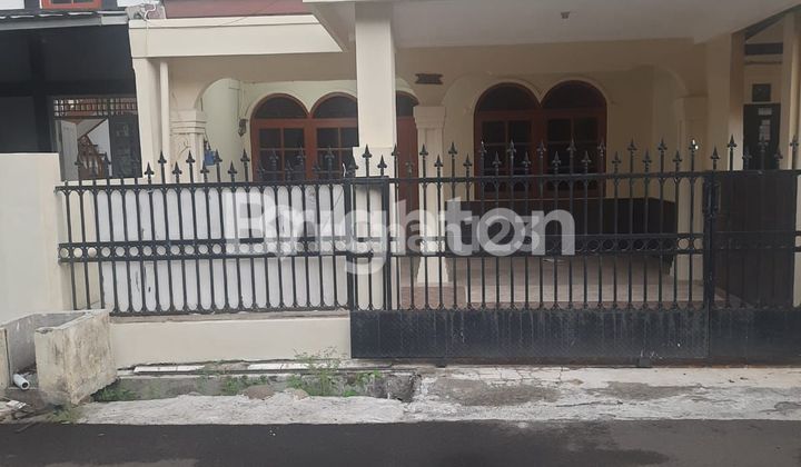 RUMAH SIAP HUNI DI DEPOK RUMAH SIAP HUNI DI DEPOK