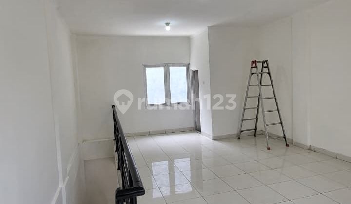 Ruku Grand Depok City Strategic Wide Parking 2