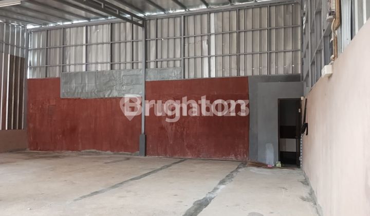 Strategic Warehouse in Depok