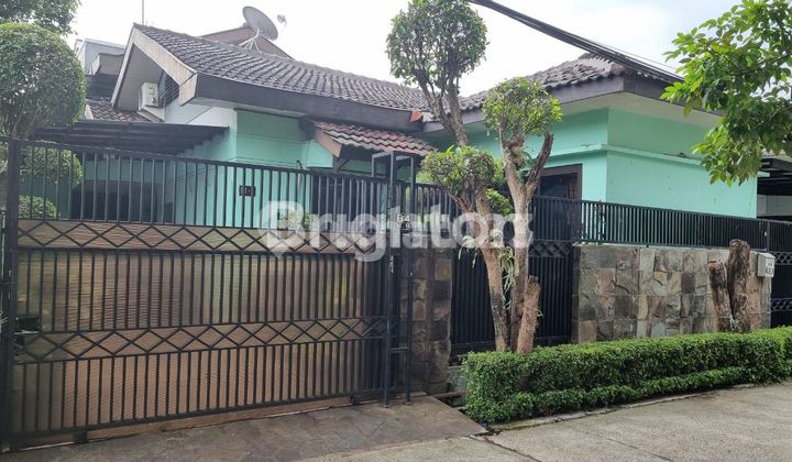 FULLY FURNISHED HOUSE IN CIBUBUR READY TO OCCUPY
