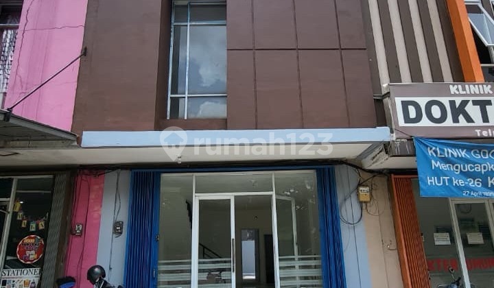 Ruko Grand Depok City Strategis Parkiran Luas