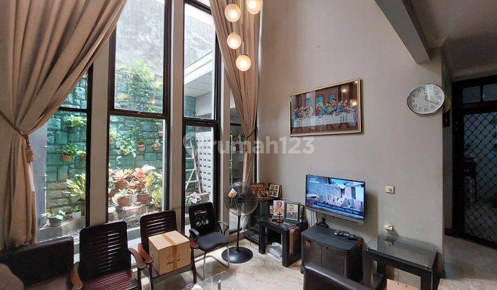 Dijual Rumah 2 Lantai , Lokasi Strategis, Kedoya, Jakarta Barat 2