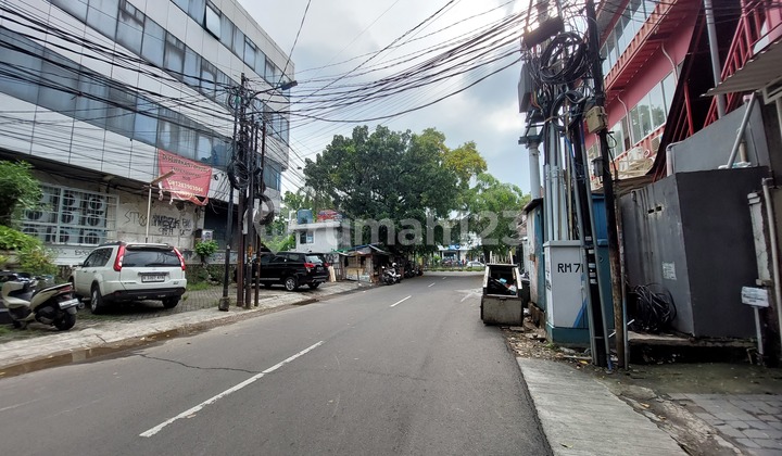 For Sale Quick 4-Story Shop House, Super Strategic Location in Rawamangun, East Jakarta For Sale Quick 4-Story Shop House, Super Strategic Location in Rawamangun, East Jakarta