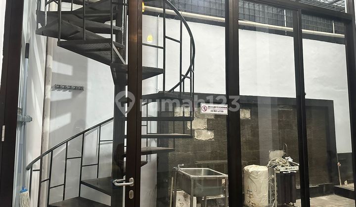 Dijual Rumah 1,5 Lantai Dalam Kompleks Onegate System Kelapa Gading , Jakarta Utara 2