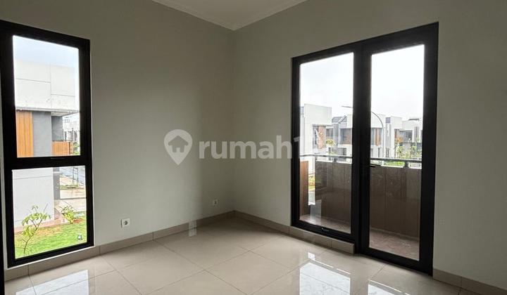 DIJUAL RUMAH REGIA, DI SUMMARECON CROWN GADING 2