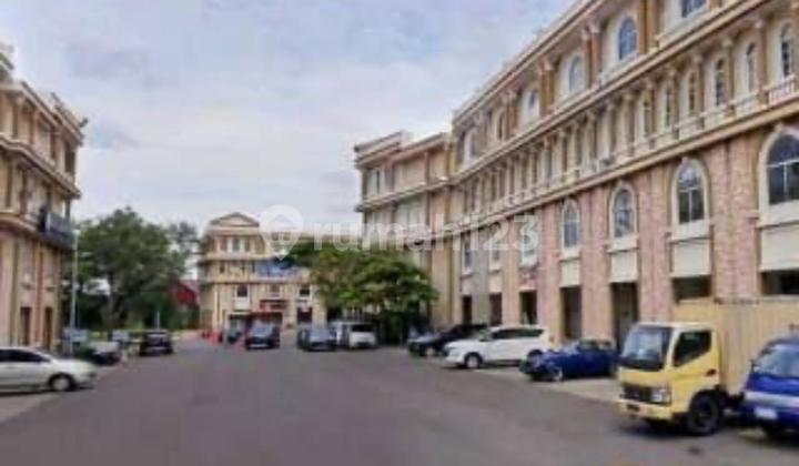 Dijual Ruko 4 lantai kondisi siap usaha bagus Greenlake , Jakarta Barat