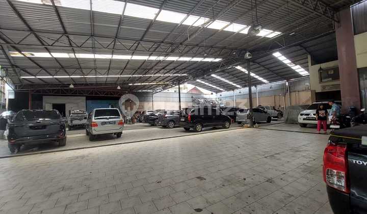 For sale, former workshop business premises, Central Jakarta For sale, former workshop business premises, Central Jakarta