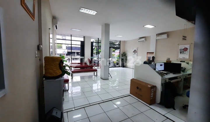 For rent: Adjacent shophouses (2 units) in Cideng area, Central Jakarta 2