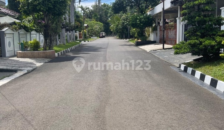 Dijual Cepat, Rumah Tua Hook.di Kayu.putih. (hitung Tanah) Rp.18 Jtan/m2 Bebas Banjir Di Kayu Putih, Jakarta Timur  2