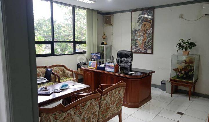 Dijual 1 Unit Gudang + Kantor 3 Lantai , Bagus , Lokasi Super Strategis, Akses Mudah di Puloasem, Jakarta Timur 1