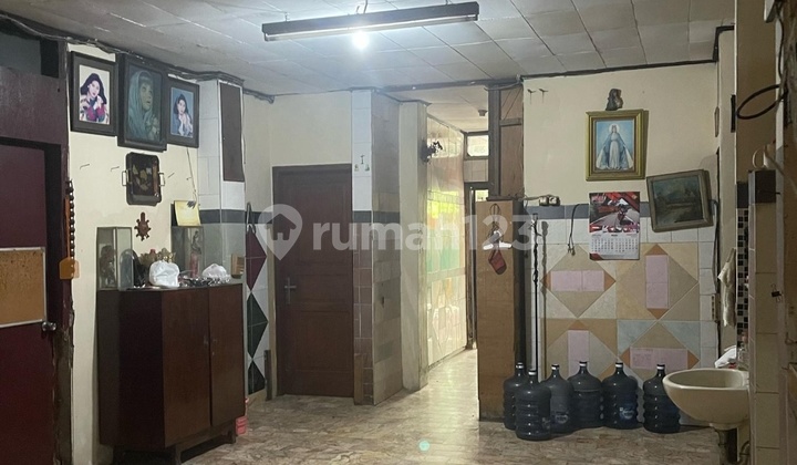 Rumah Hitung Tanah di Kayu Putih, Bebas Banjir, Dekat LRT 2