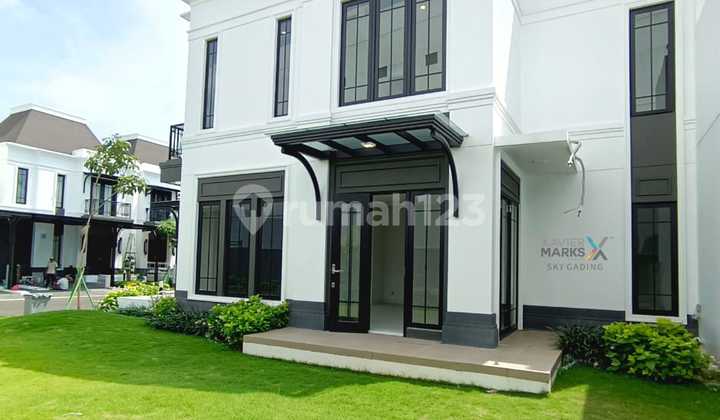 For Sale Quick Luxury 2-Story Hook House in Summarecon Crown Gading, Bekasi 2