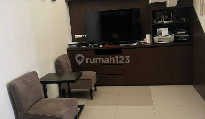 Dijual Cepat Rumah 2 Lantai Siap Huni Jl. Melodi Mas, Kelapa Gading, Jakarta Utara 1