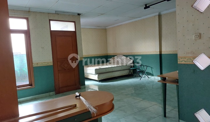 Dijual Cepat , Ruko 3 Lantai Siap Usaha , Pulomas, Jakarta Timur