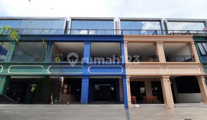 Disewakan (Harga Sewa Terbaik) Ruko 3,5 Lantai (3 Lantai+Rooftop) Sedayucity @ Kelapa Gading