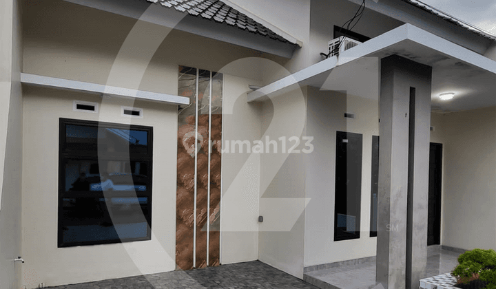 Rumah Tipe 90 Di Jalan P. Natakusuma 2