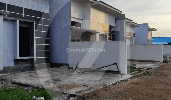 Rumah Tipe 90 di Jalan Wonobaru 2