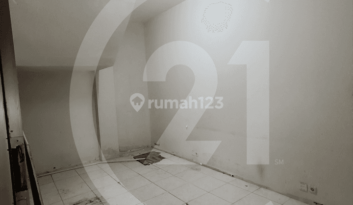Dijual disewakan Ruko Siap Pakai di Jalan S. Parman 4