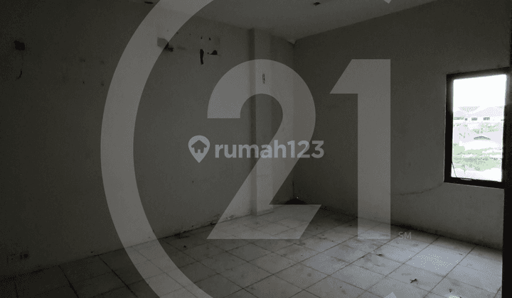 Dijual disewakan Ruko Siap Pakai di Jalan S. Parman 7