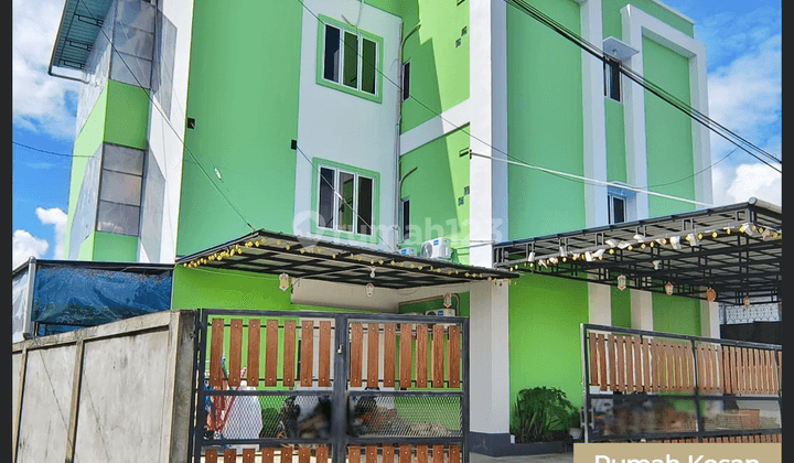 Rumah Kosan 4 Lantai di Jalan Tani Makmur 1