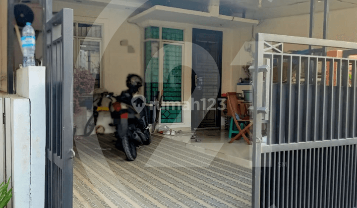 Rumah Siap Huni di Jalan Grand View Karawaci 2