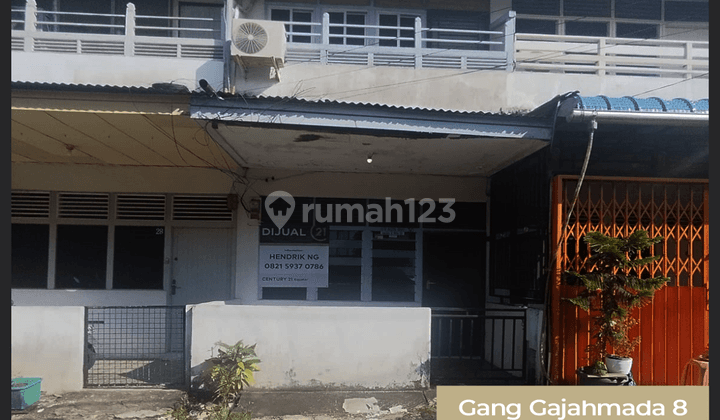 Rumah 2 Tingkat di Pusat Kota Jalan Gajahmada 1