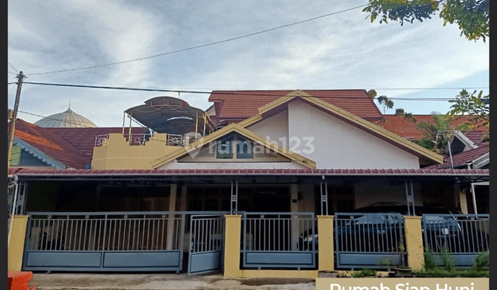 Rumah Siap Huni di Jalan Parit H. Husin Ii 1